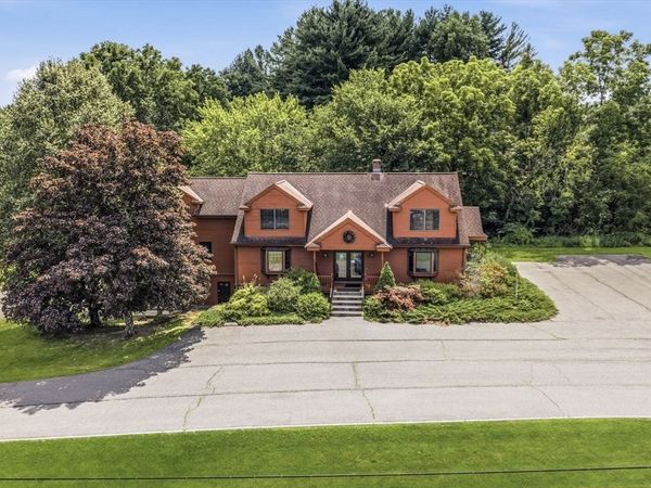 241 College Hwy, Southampton, MA 01073