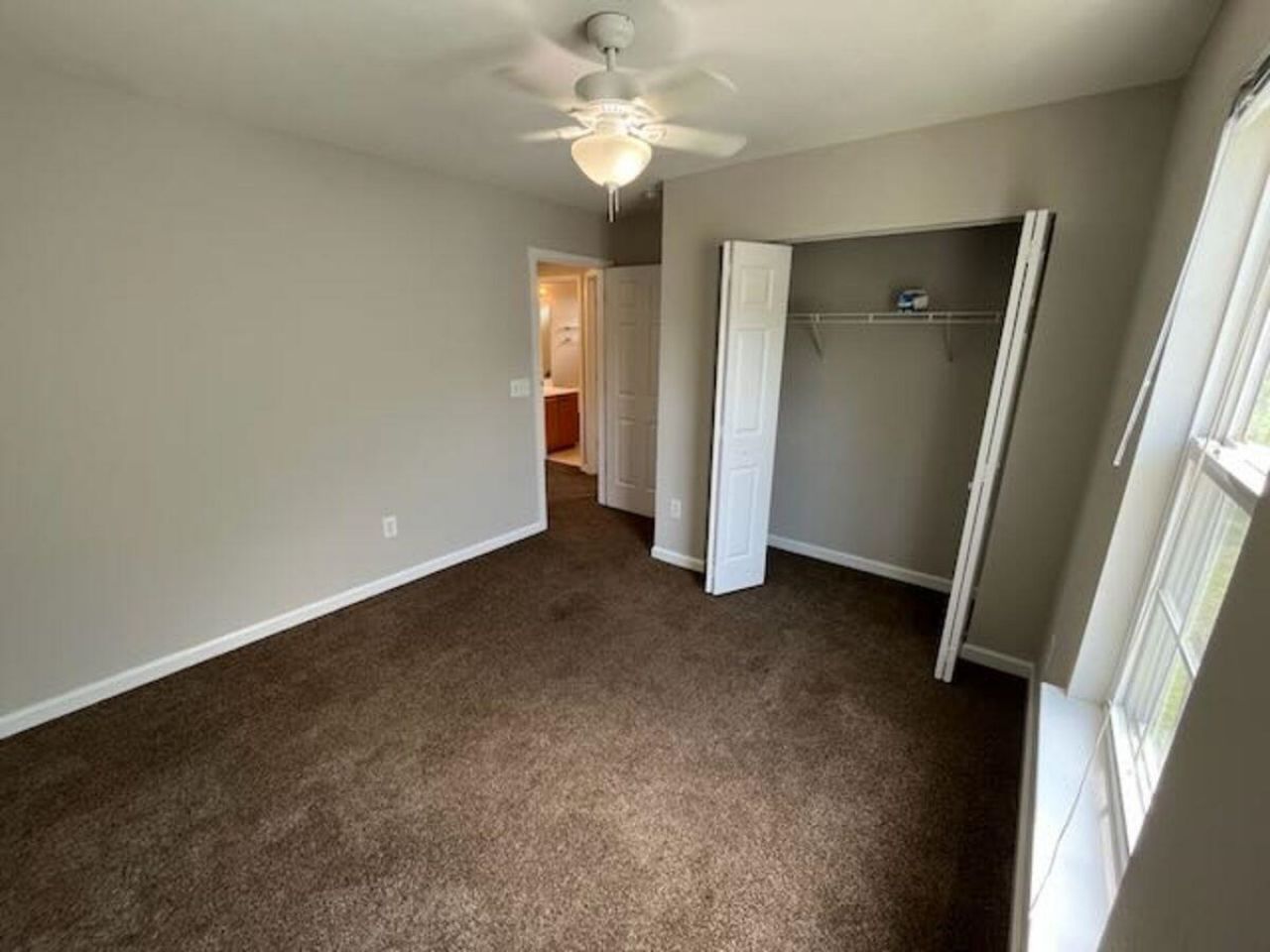 877 Silvercrest Dr.  Photo 20