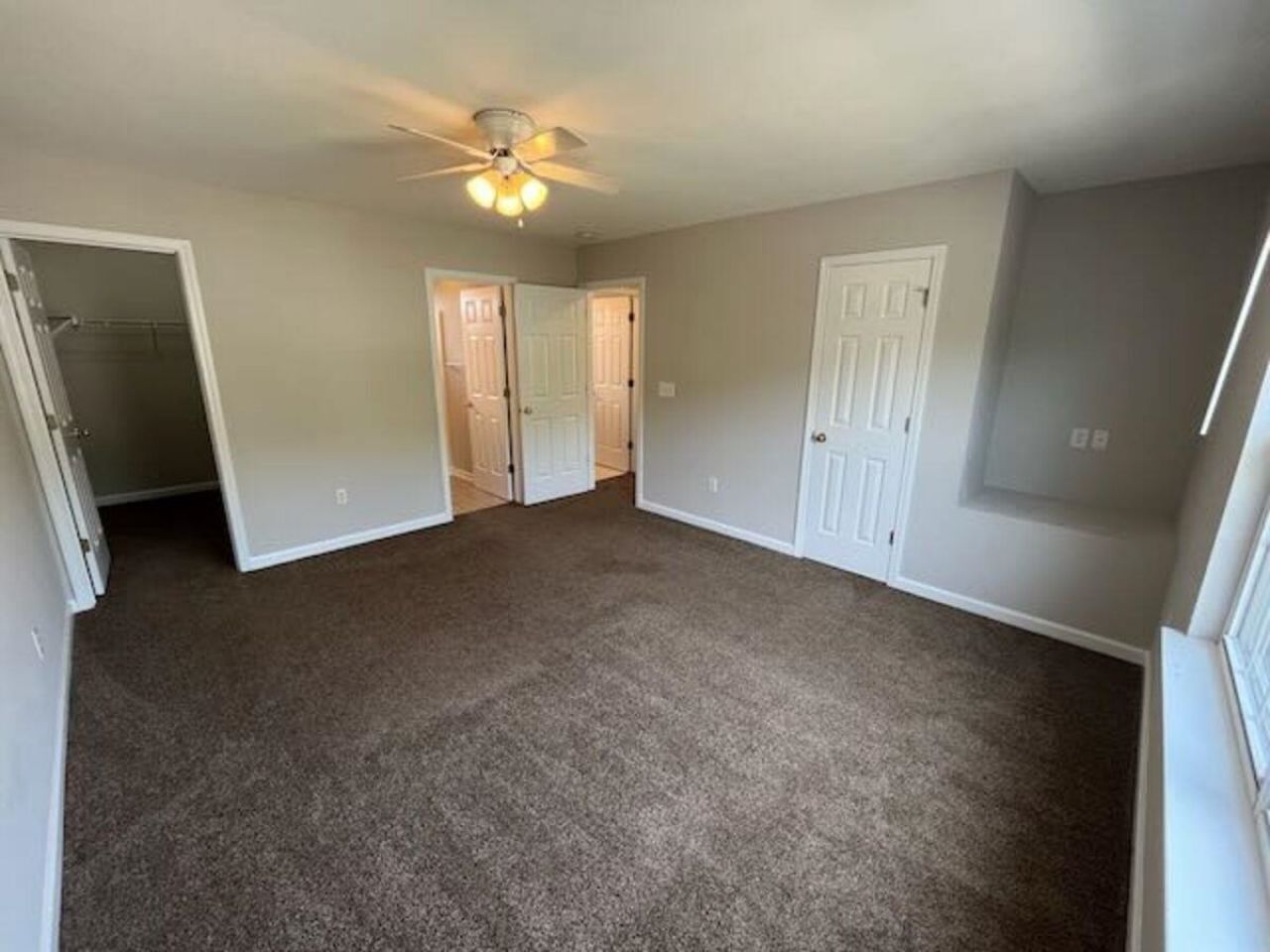 877 Silvercrest Dr.  Photo 25