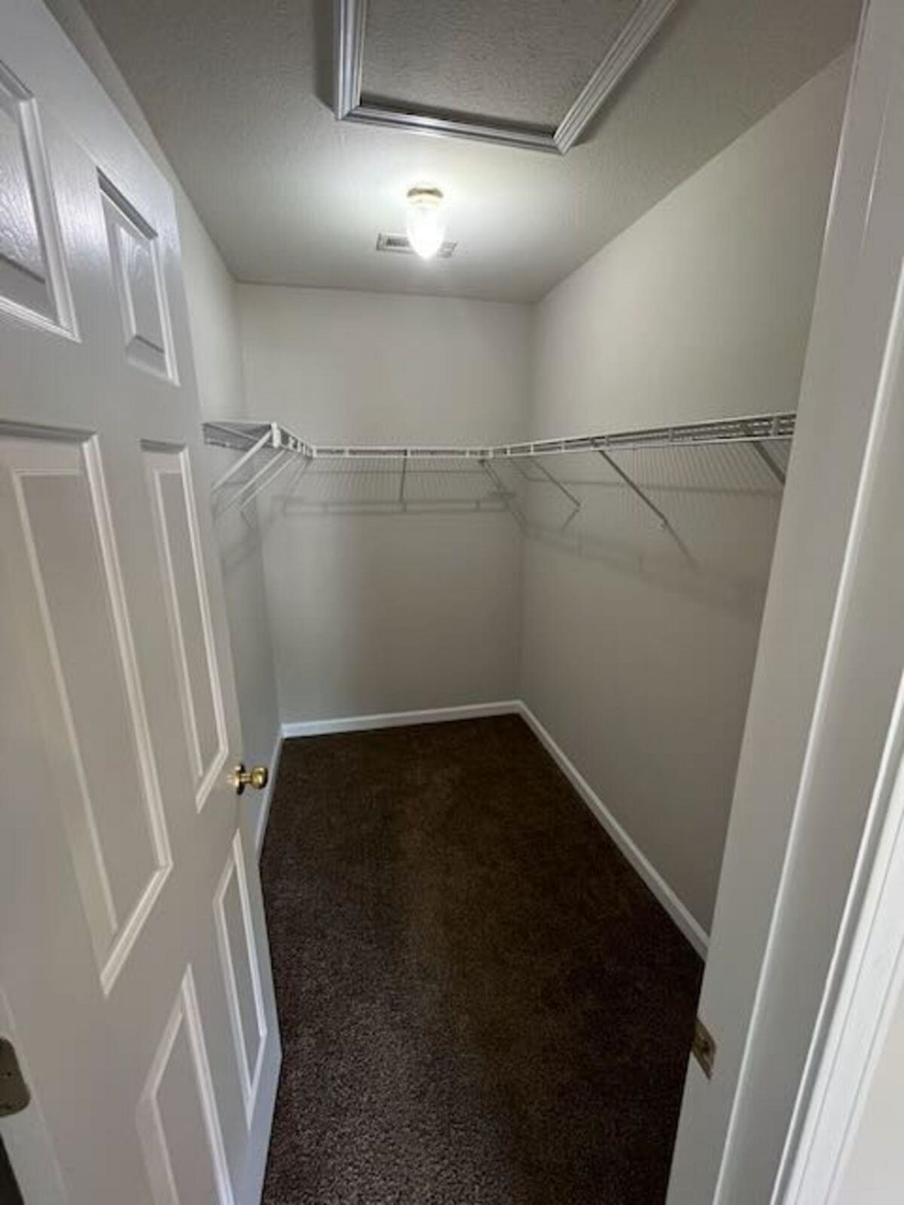 877 Silvercrest Dr.  Photo 26