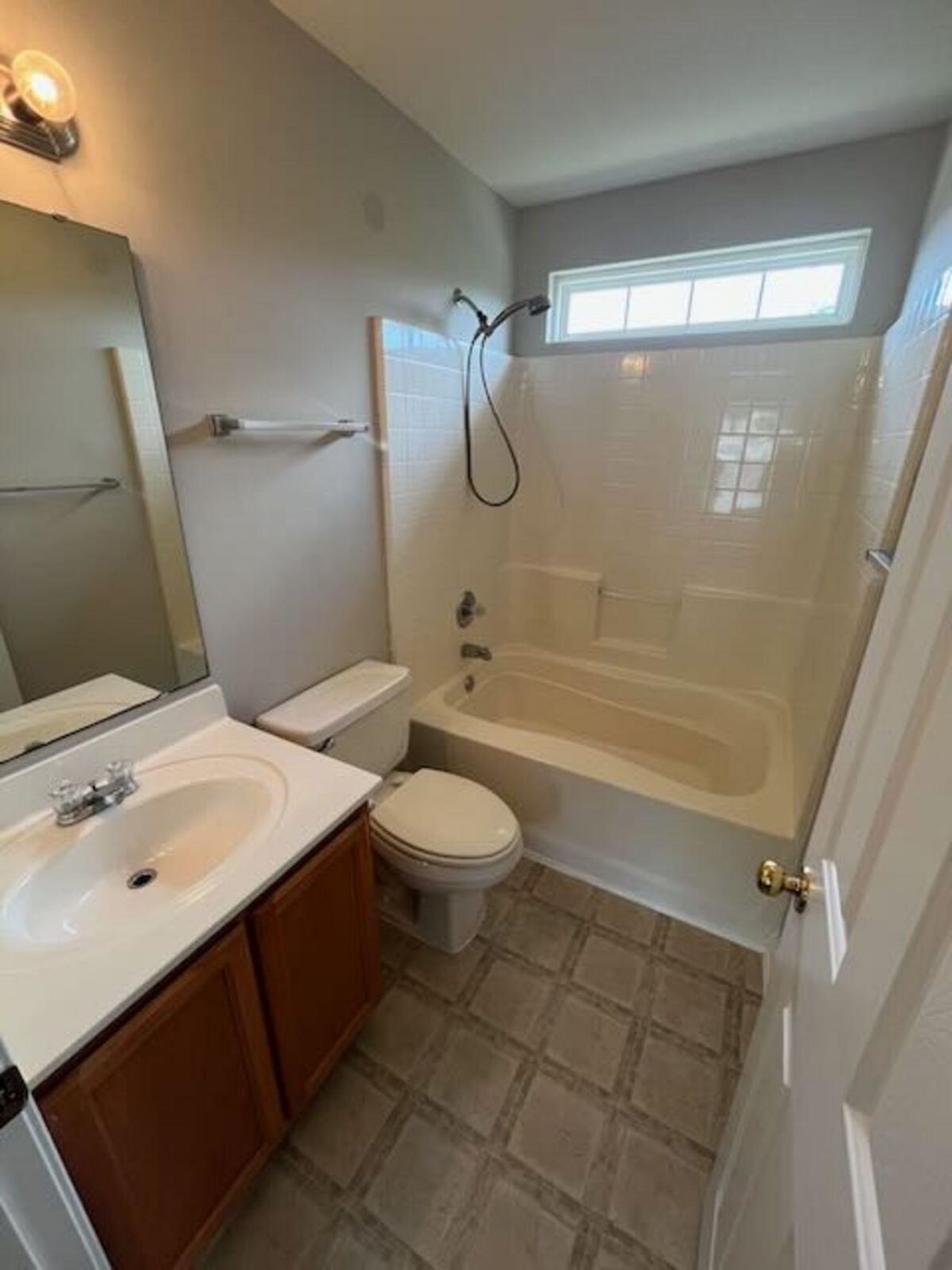 877 Silvercrest Dr.  Photo 27