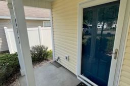 877 Silvercrest Dr.  photo 4