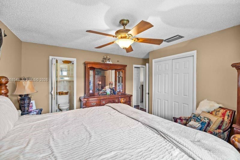 2160 NW 91st Ter , Pembroke Pines, FL 33024 Photo