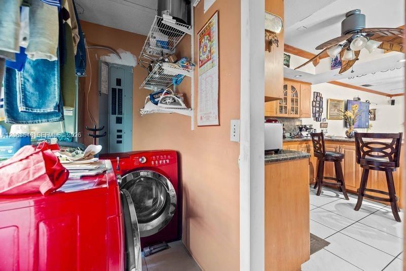 2160 NW 91st Ter , Pembroke Pines, FL 33024 Photo