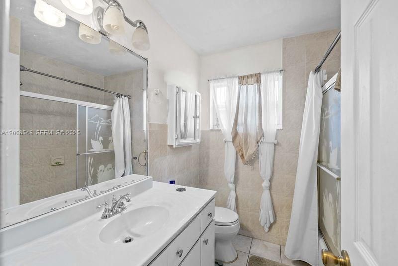 2160 NW 91st Ter , Pembroke Pines, FL 33024 Photo