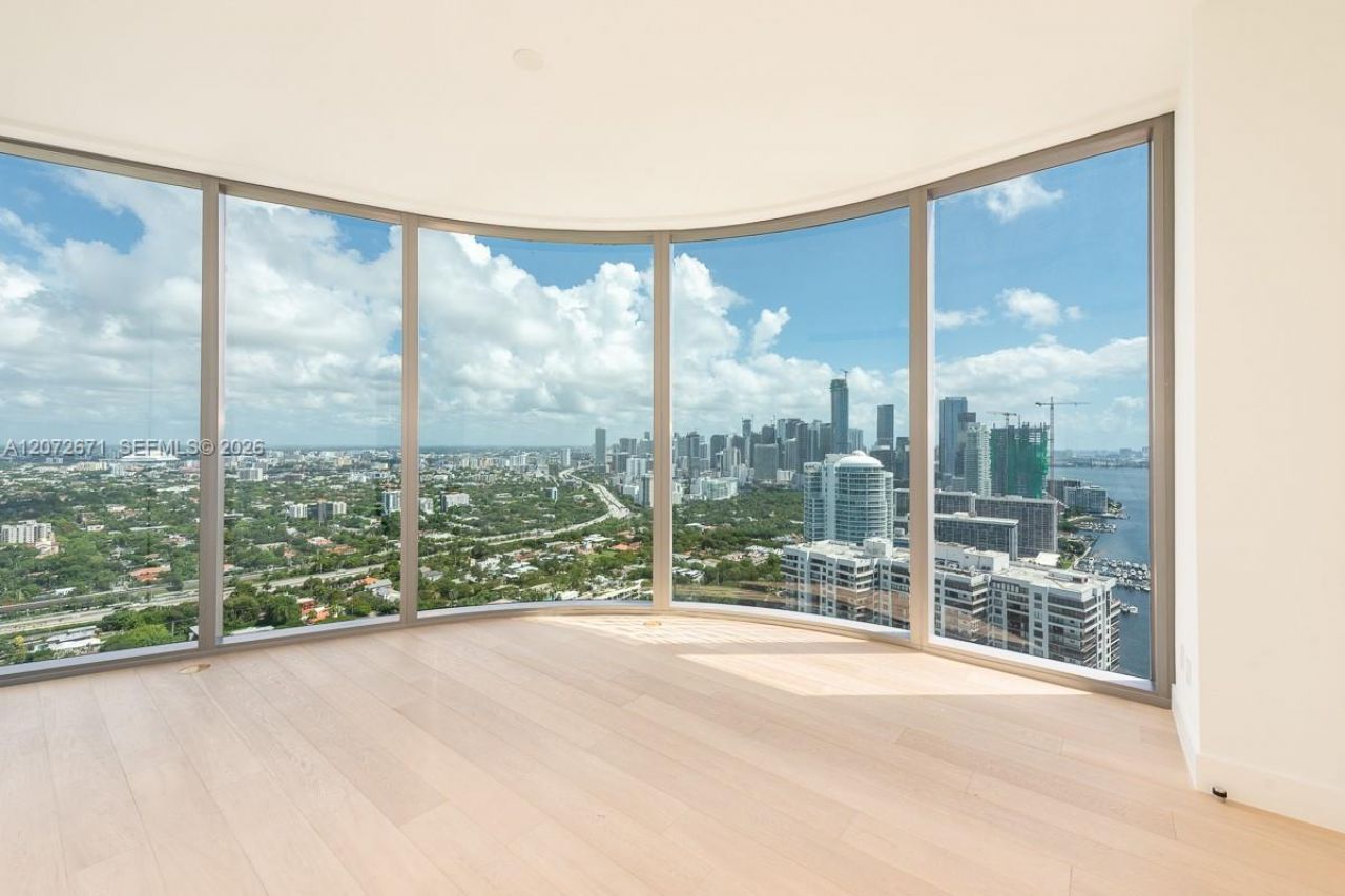 175 SE 25th Rd , Unit 3504, Miami, FL 33129 Photo