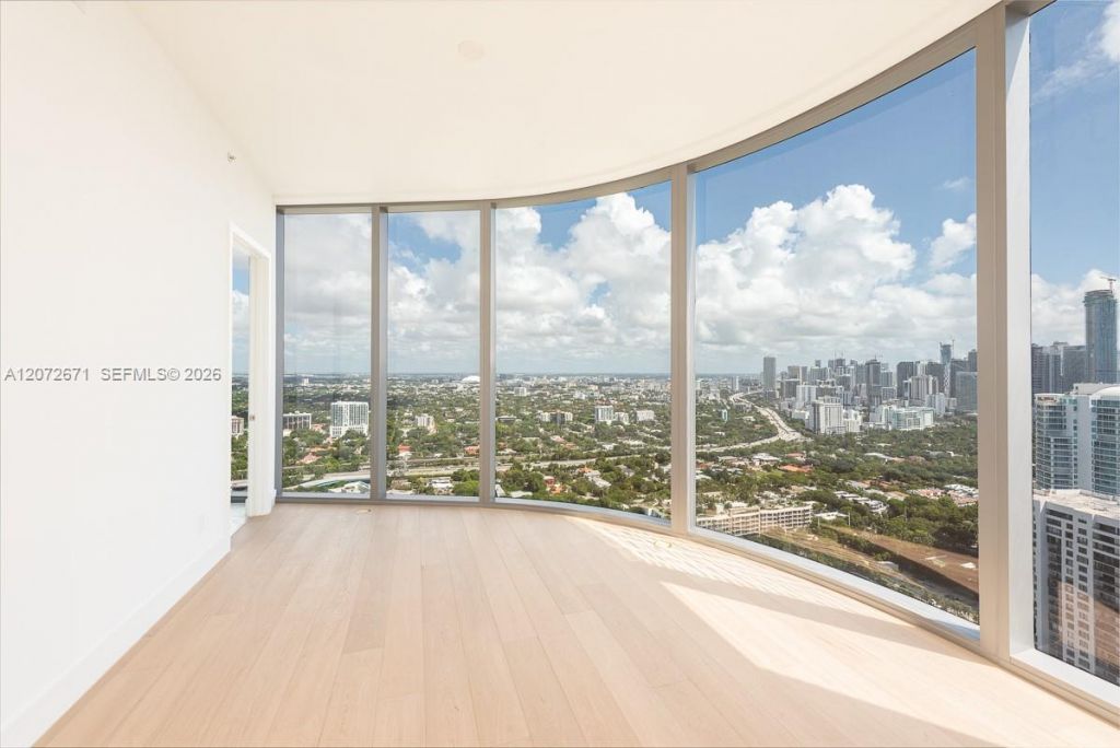 175 SE 25th Rd , Unit 3504, Miami, FL 33129 Photo