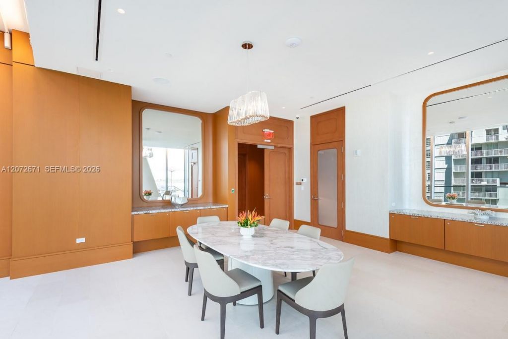 175 SE 25th Rd , Unit 3504, Miami, FL 33129 Photo