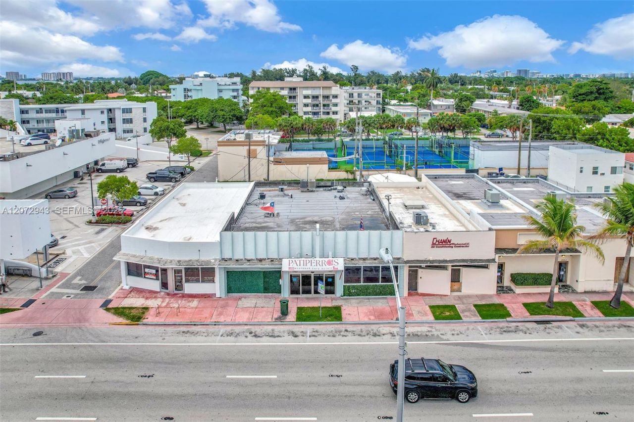 1971 71st St , Miami Beach, FL 33141 Photo