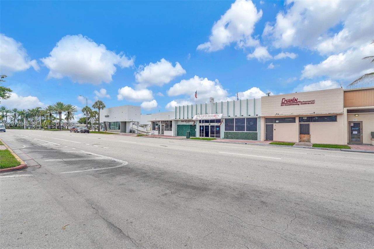 1971 71st St , Miami Beach, FL 33141 Photo