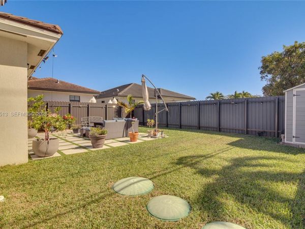 3751 SW 97th Ave , Miami, FL 33165
