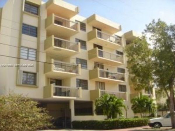 6937 Bay Dr , Unit 410, Miami Beach, FL 33141