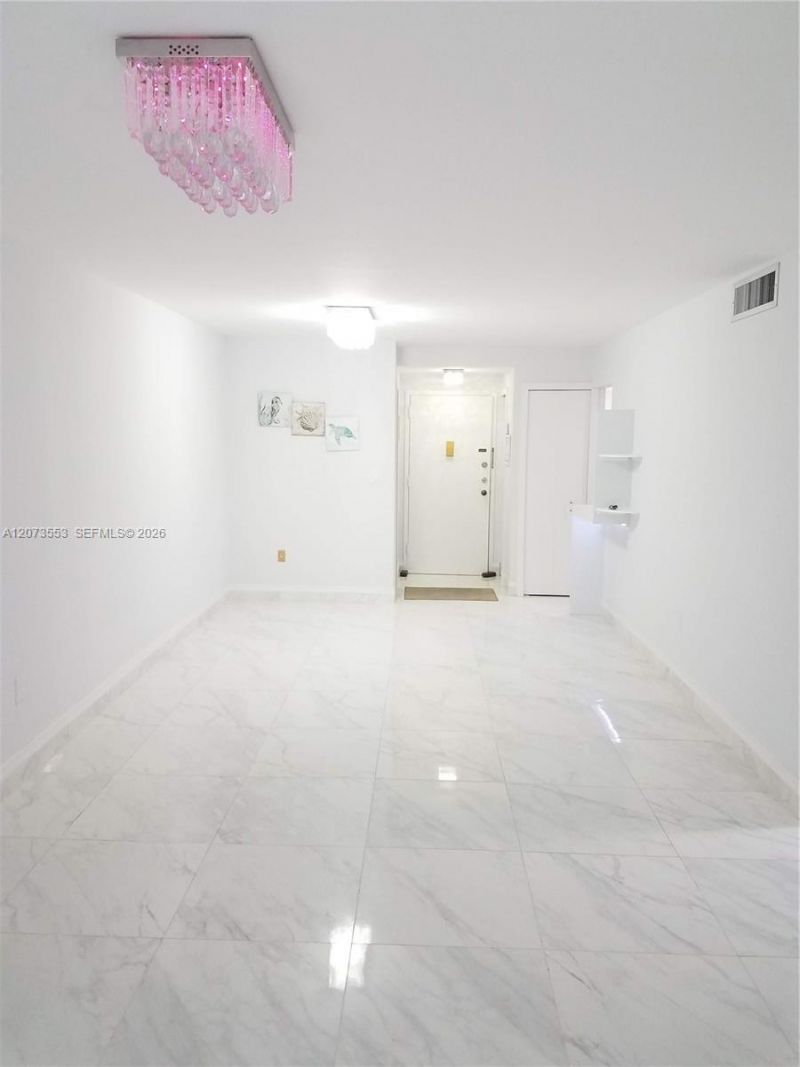 6937 Bay Dr , Unit 410, Miami Beach, FL 33141 Photo
