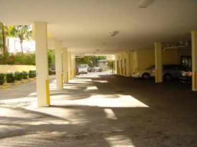 6937 Bay Dr , Unit 410, Miami Beach, FL 33141 Photo