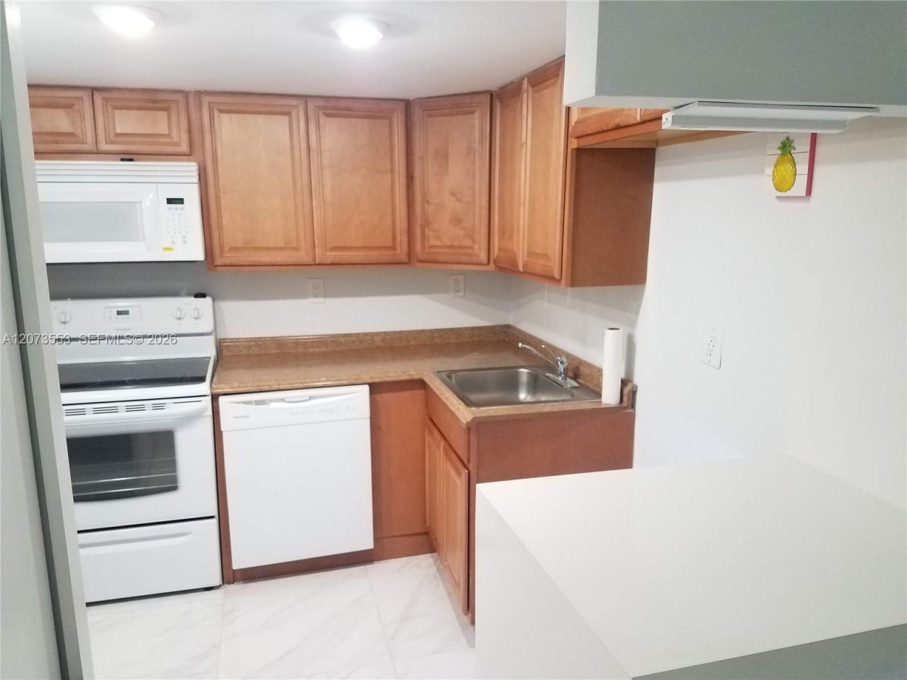 6937 Bay Dr , Unit 410, Miami Beach, FL 33141 Photo