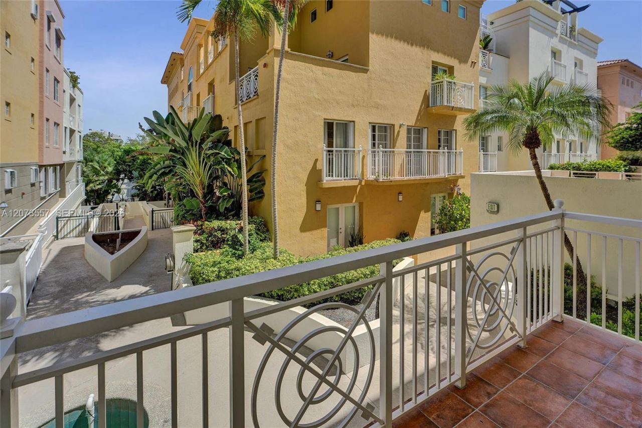 120 Jefferson Ave , Unit 12004, Miami Beach, FL 33139 Photo