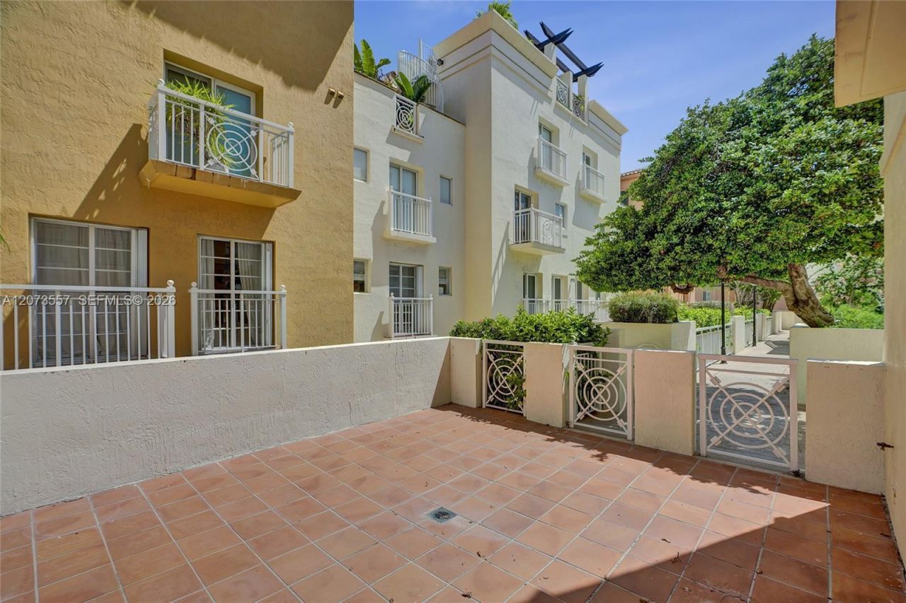 120 Jefferson Ave , Unit 12004, Miami Beach, FL 33139 Photo