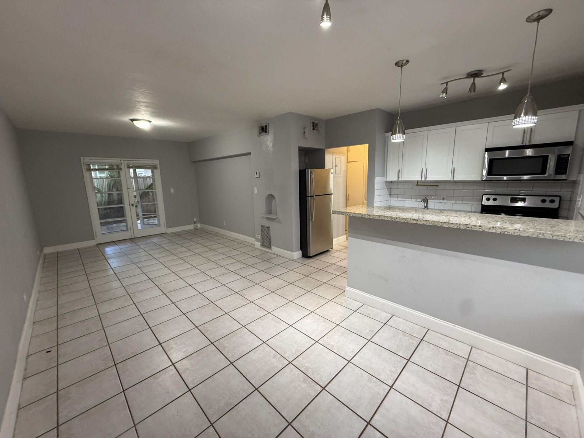 1621 NE 5th Street, Unit B, Fort Lauderdale, FL 33301 Photo
