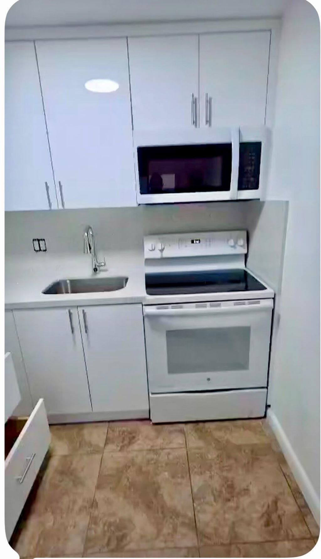 3640 NW 9th Street, Unit 306, Miami, FL 33125 Photo