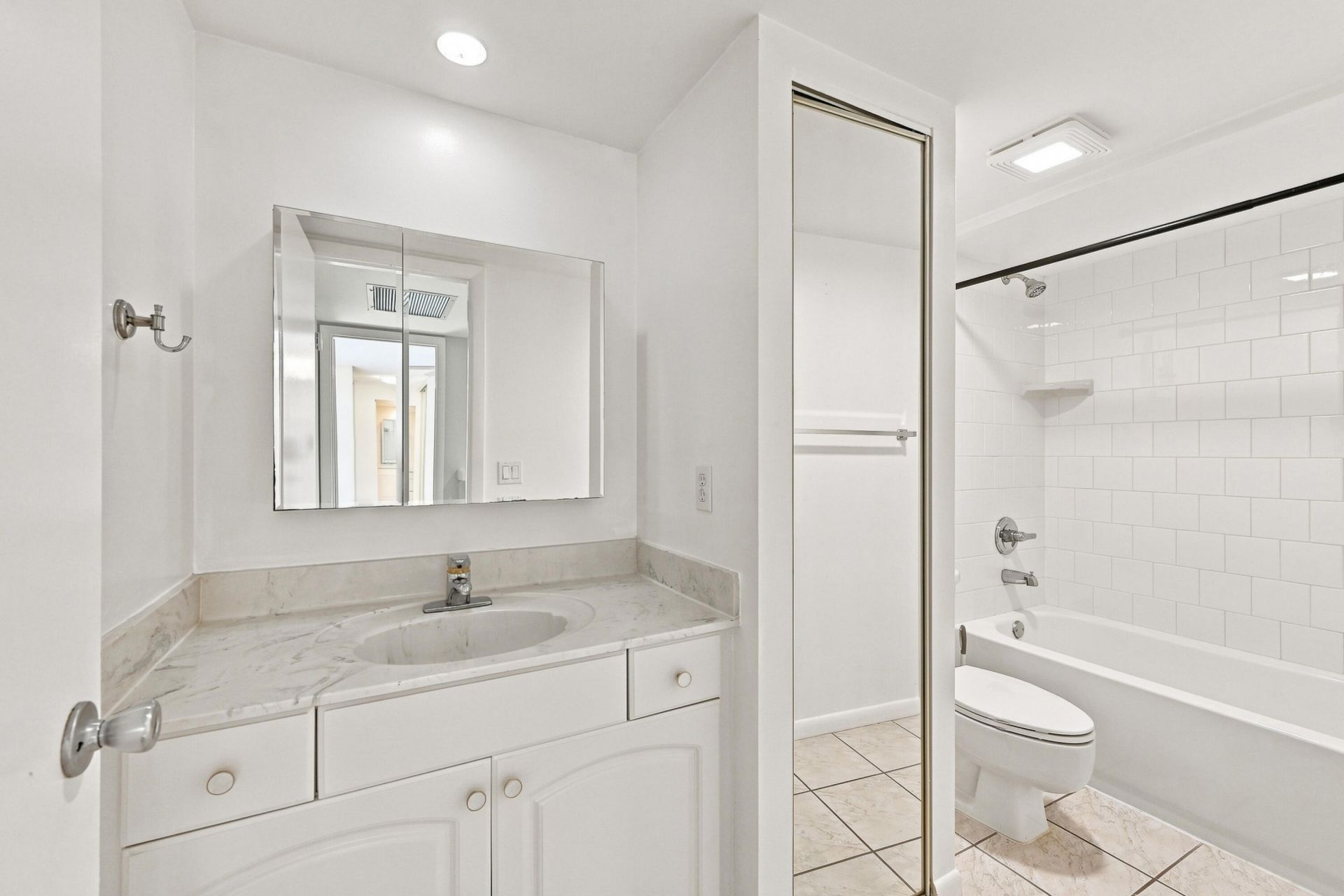 9139 SW 23rd Street, Unit C, Davie, FL 33324 Photo