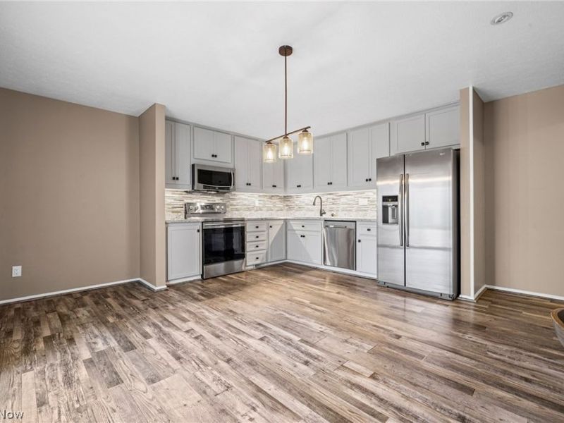 11025 Southwind Court, Strongsville, OH 44149 Photo 19