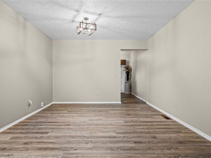 11025 Southwind Court, Strongsville, OH 44149 Photo 9