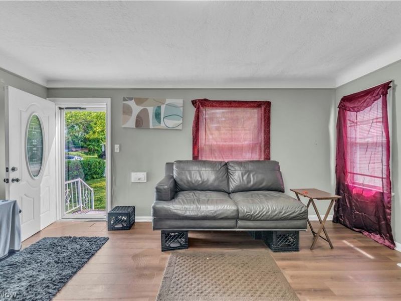 3731 Lowell Road , Cleveland Heights, OH 44121 Photo 3