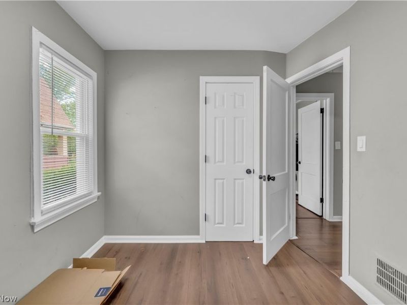 3731 Lowell Road , Cleveland Heights, OH 44121 Photo 8