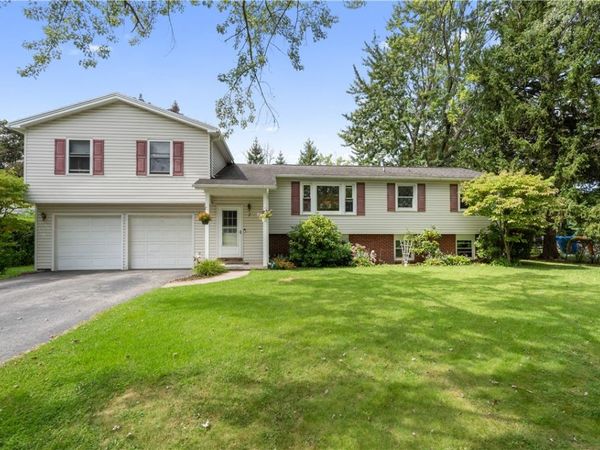 7 Havenwood Drive , Brockport, NY 14420