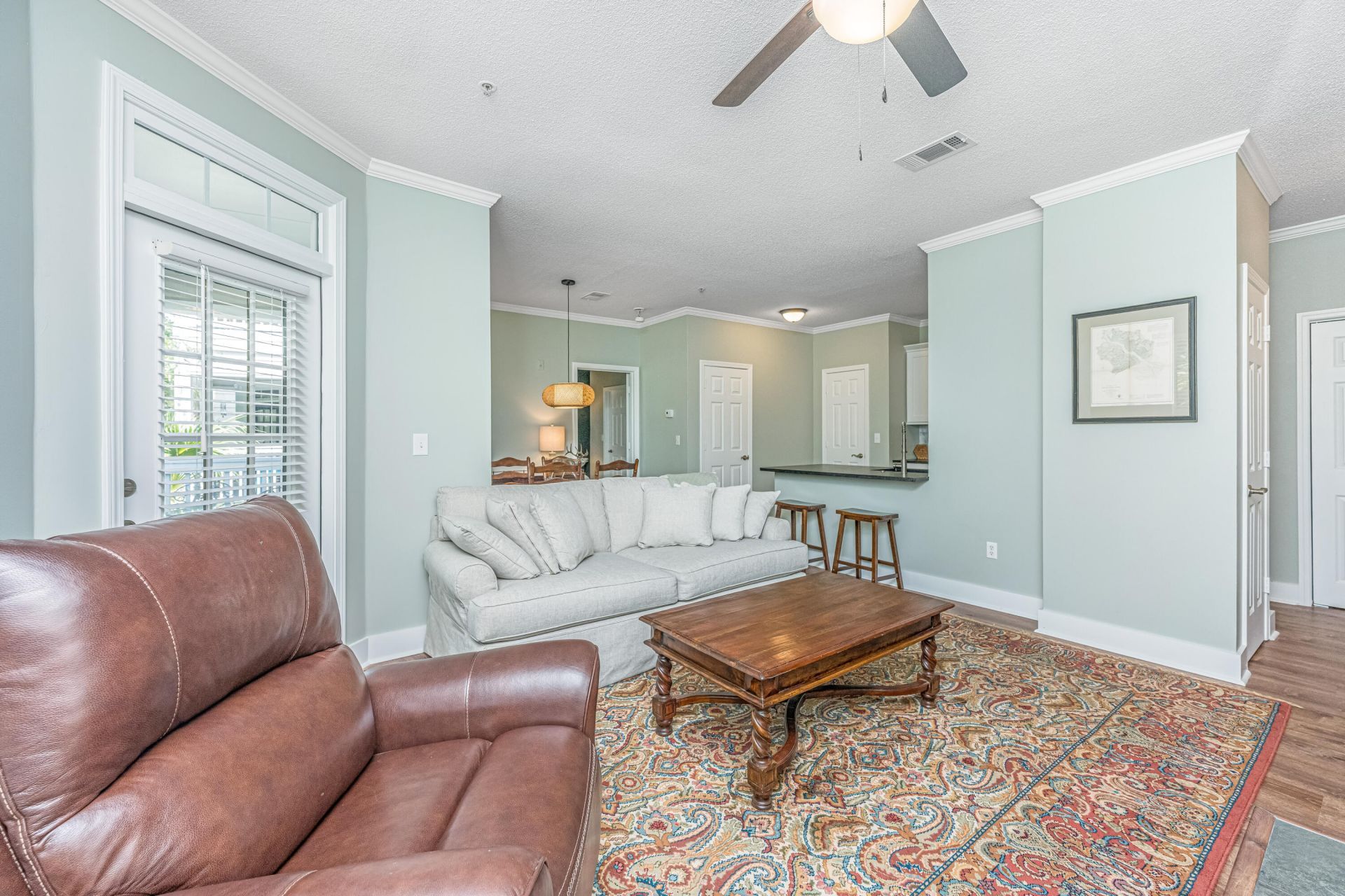 45 Sycamore Avenue Photo 16