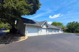 45 Sycamore Avenue photo 4