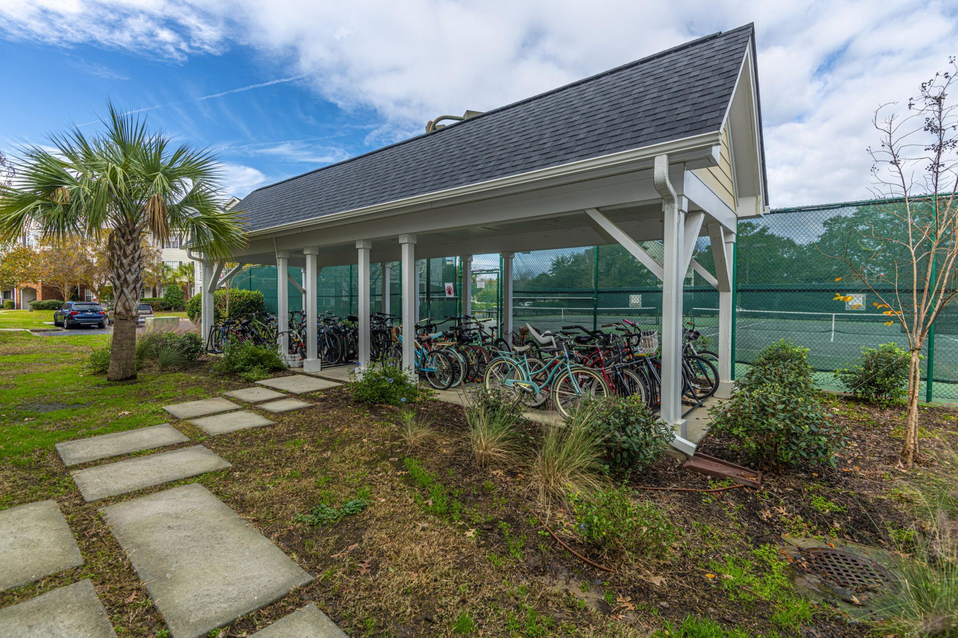 45 Sycamore Avenue Photo 35