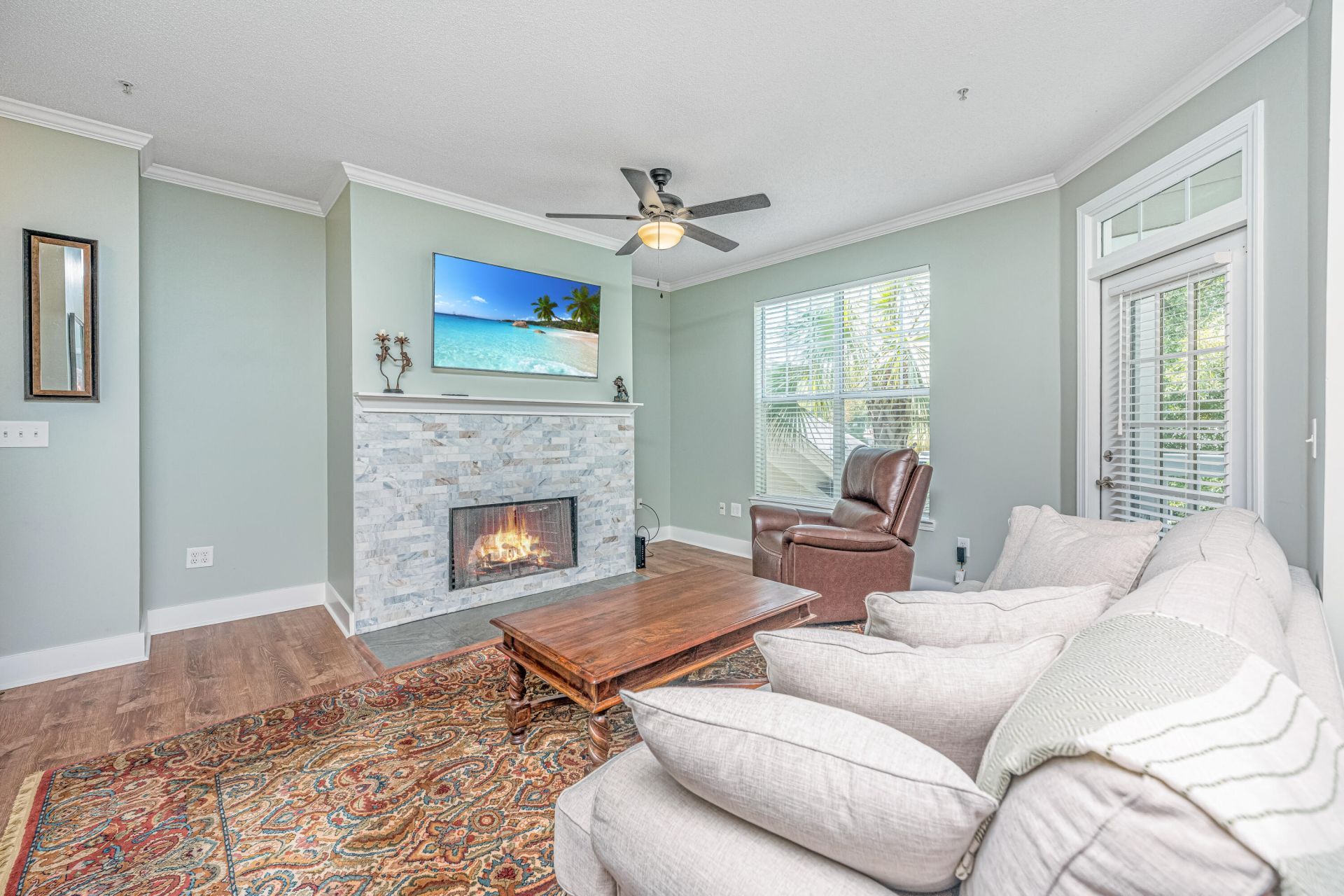 45 Sycamore Avenue Photo 4