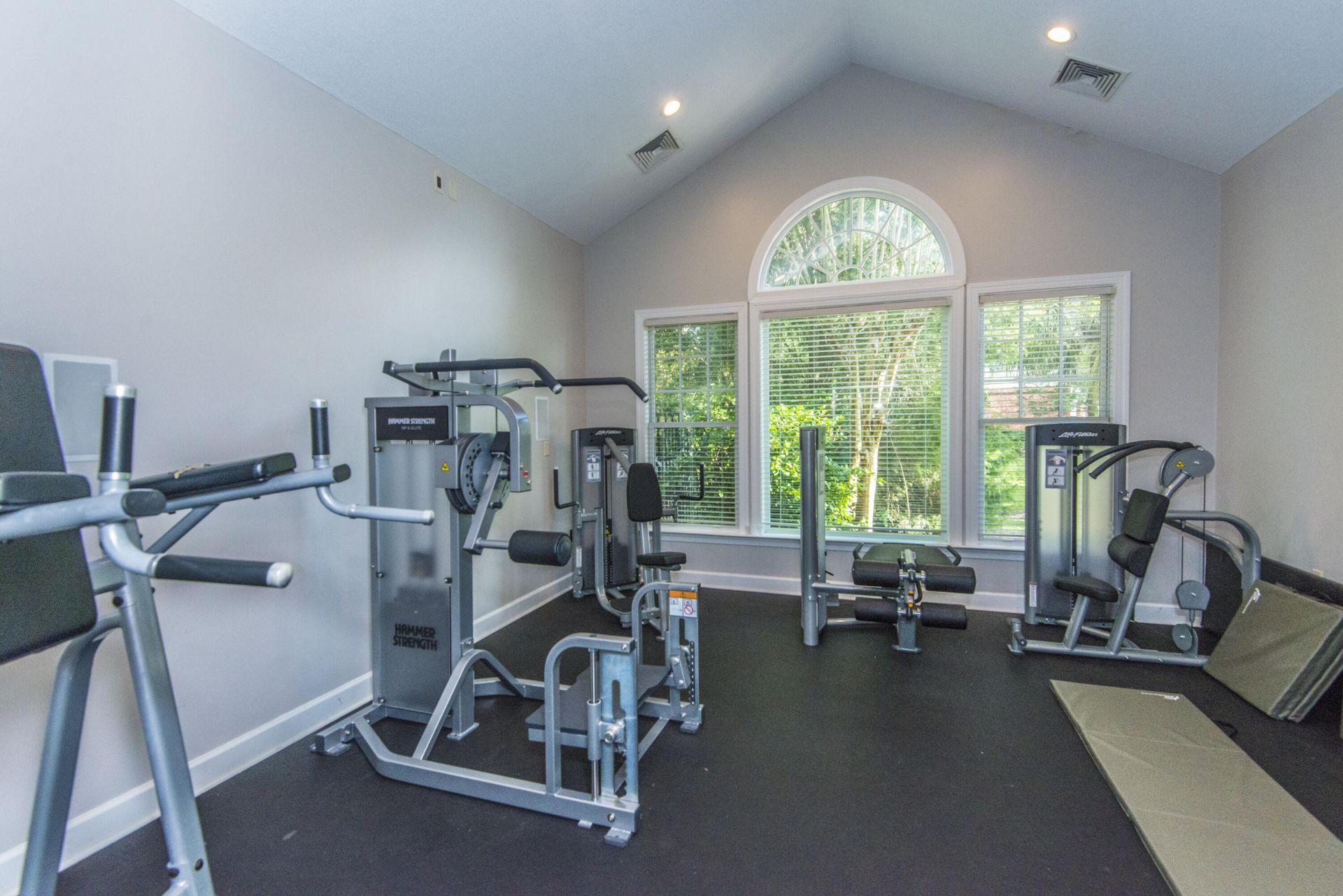 45 Sycamore Avenue Photo 41