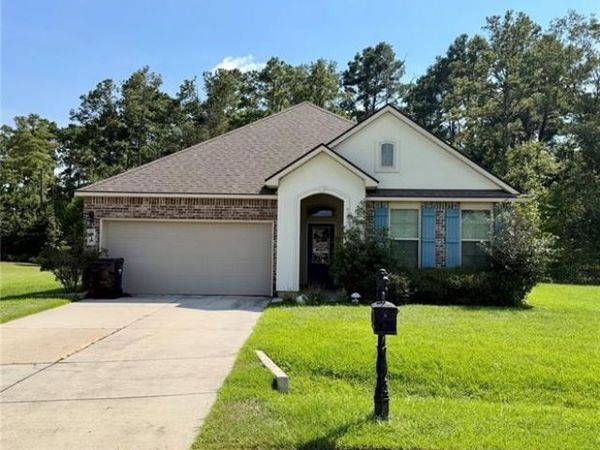 18158 LOGAN Court , Ponchatoula, LA 70454