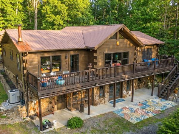 575 Ironsburg Rd , Tellico Plains, TN 37385