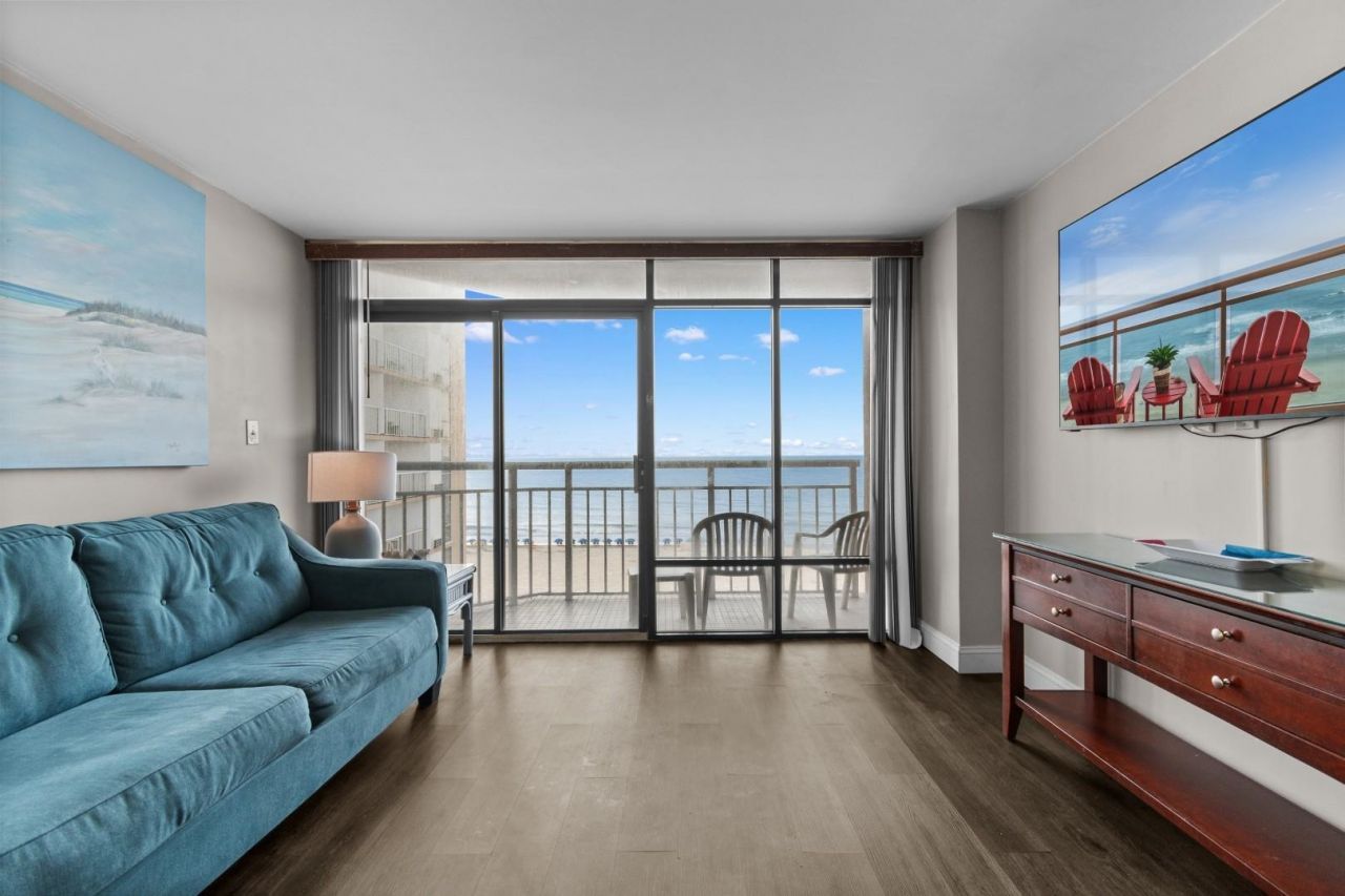 9550 Shore Dr. Photo 19