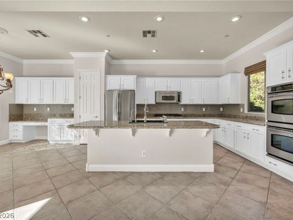 37 Stonemark Drive , Henderson, NV 89052