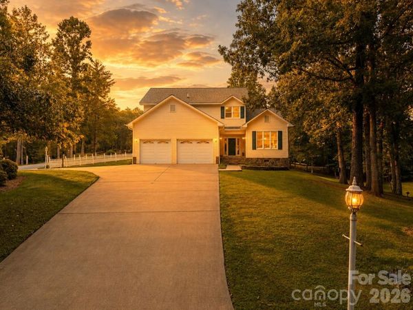 48 Main Trace, Franklin, NC 28734
