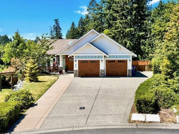 897 Pratt Rd, Mill Bay, BC V8H 1H6
