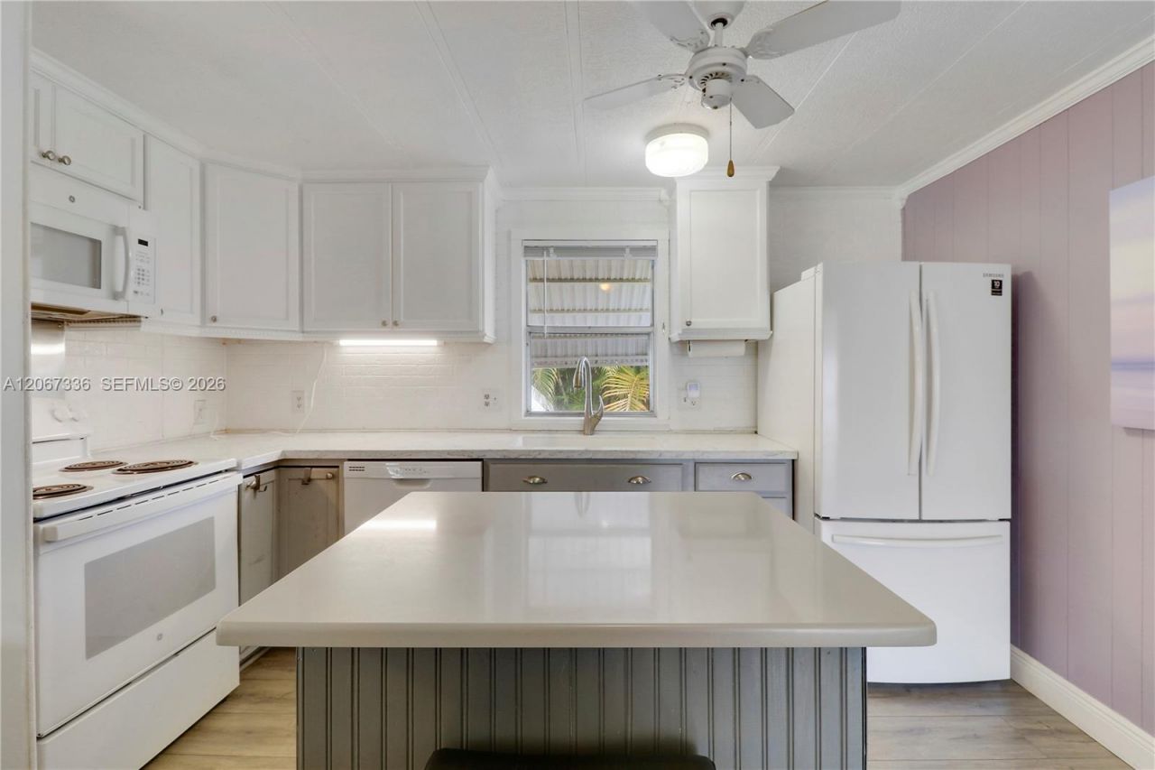 7128 SE Seahawk St, Hobe Sound, FL 33455 Photo
