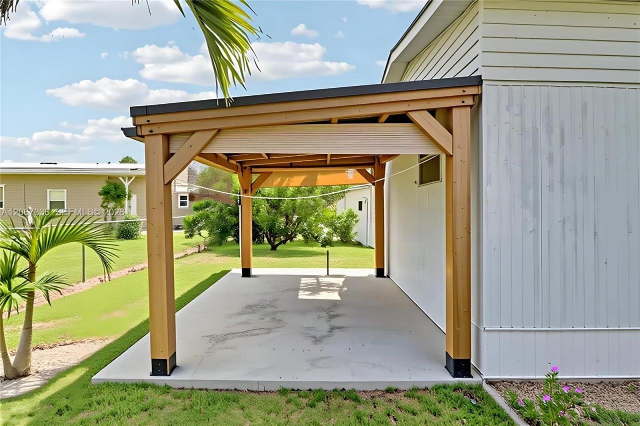 7128 SE Seahawk St, Hobe Sound, FL 33455 Photo