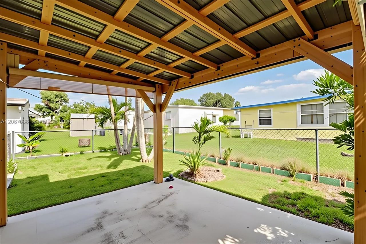 7128 SE Seahawk St, Hobe Sound, FL 33455 Photo