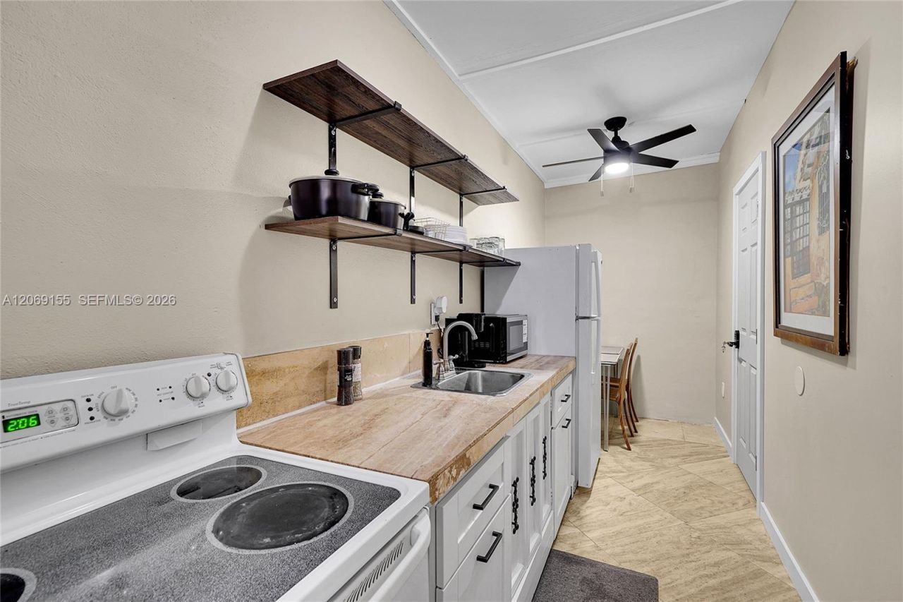 31 NE 53rd St, Miami, FL 33137 Photo