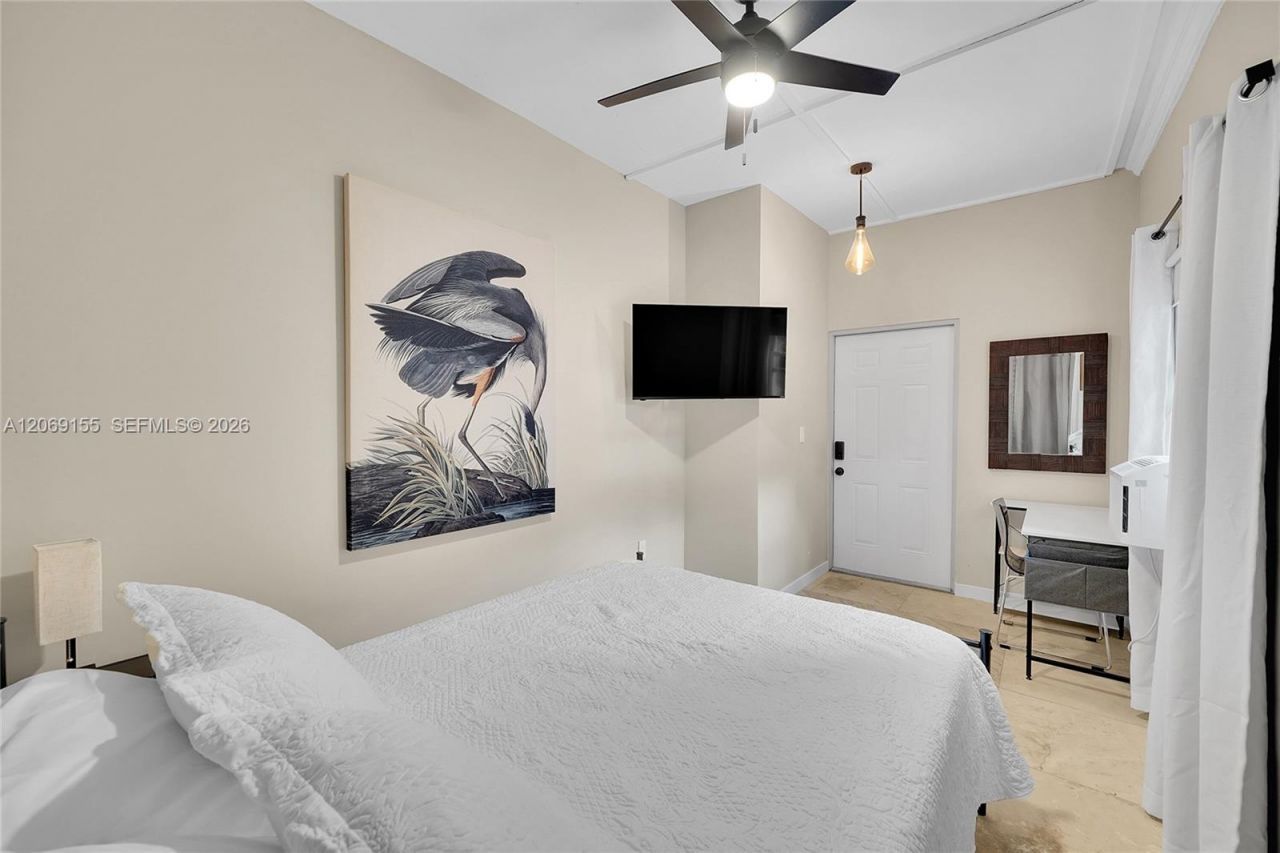 31 NE 53rd St, Miami, FL 33137 Photo