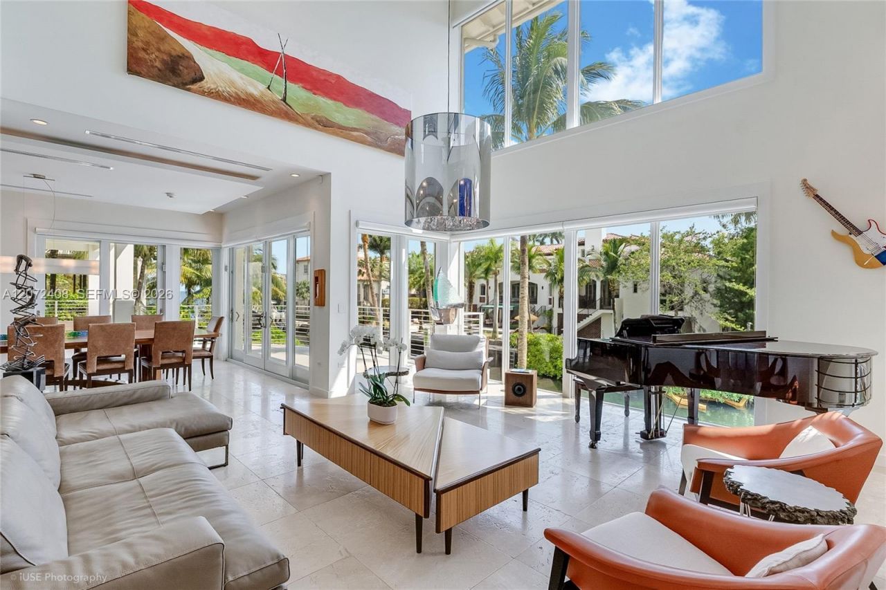 3835 Carole Ct, Miami, FL 33133 Photo