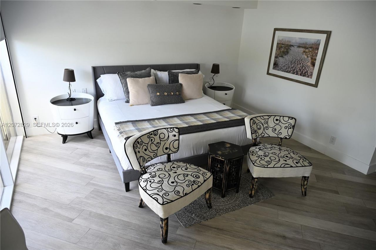 1000 E Island Blvd, Unit 303, Aventura, FL 33160 Photo