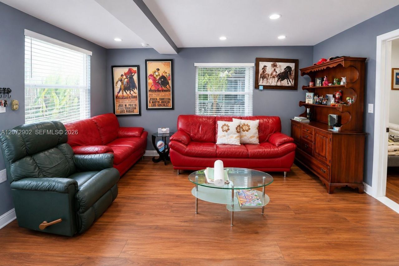 3085 & 3083 SW 17th St, Miami, FL 33145 Photo