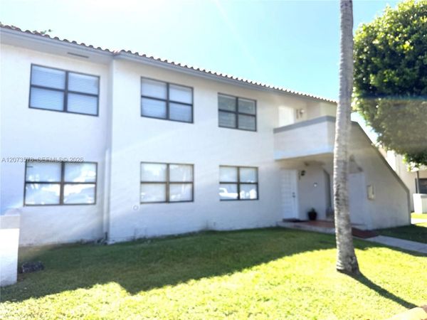 14829 SW 80th St , Unit 202-3, Miami, FL 33193