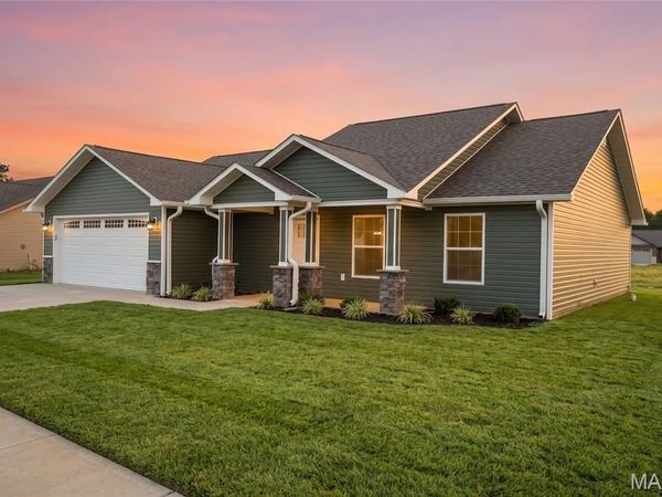 213 Gucci , Poplar Bluff, MO 63901
